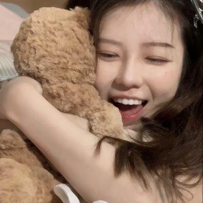 谜样的双眼